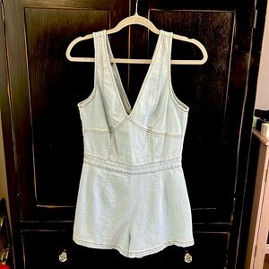 Jean Jumper - Light Wash, Soft Material